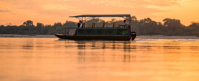 Bootsfahrt Nyerere-Nationalpark – Tansania Mittelklasse-Safari Kosten