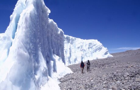 Mount_Kilimanjaro_the_Glaciers_01 lemosho route kilimanjaro glacier