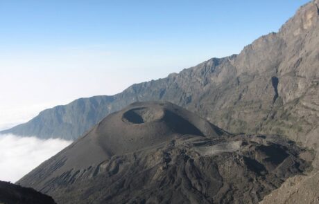 Mount_Meru_trekking mount meru trekking