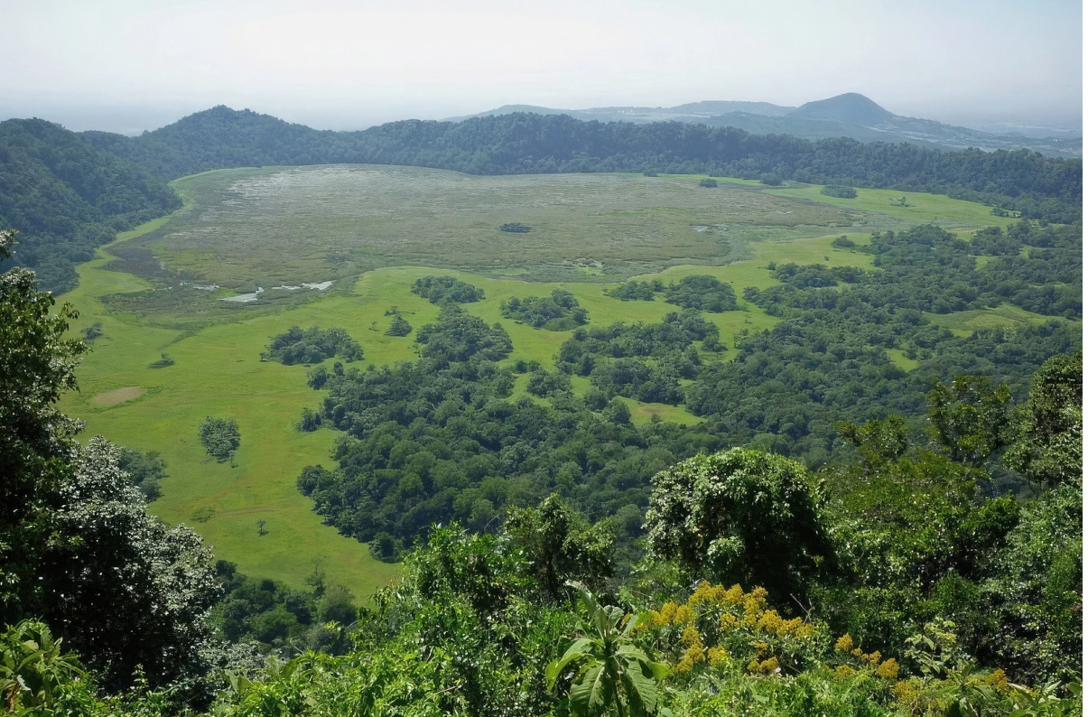 ngurdoto crater