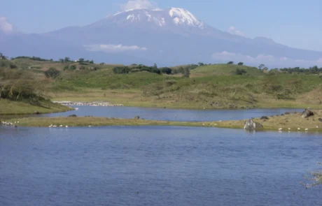 lake and meru