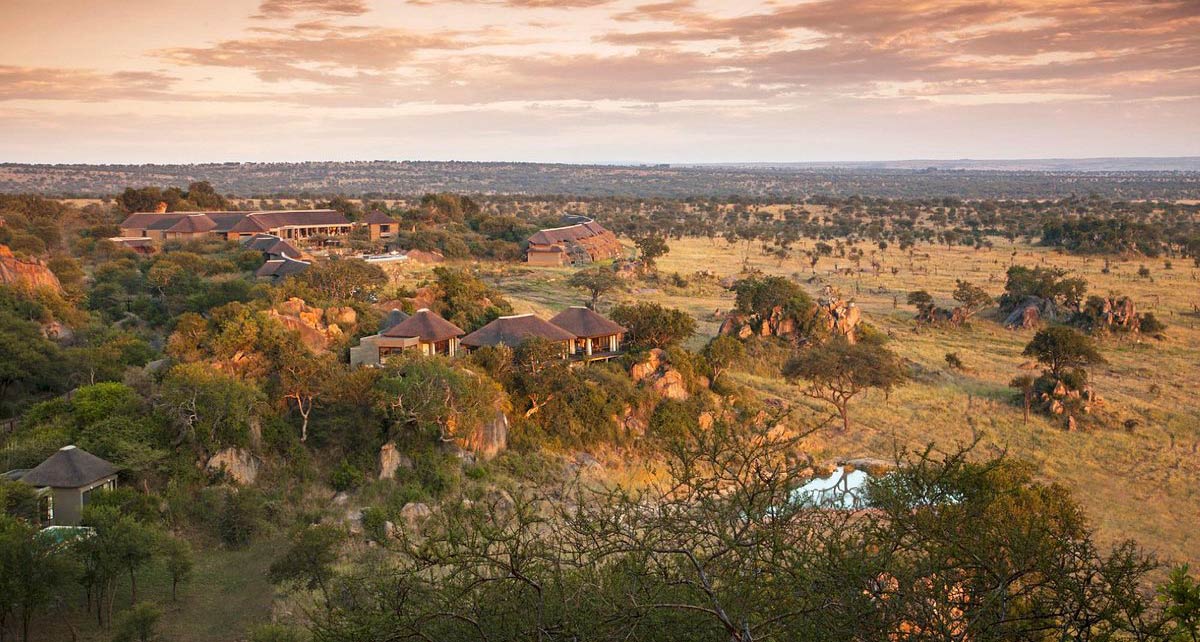 four season safari lodge